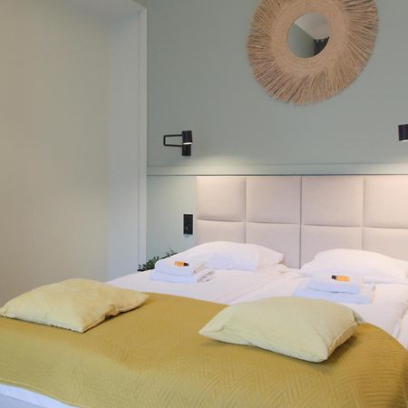 Classic Apartments Pilsudskiego Street Krakow Ngoại thất bức ảnh
