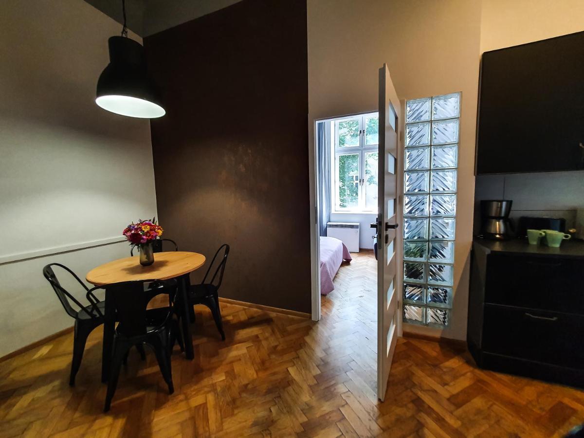 Classic Apartments Pilsudskiego Street Krakow Ngoại thất bức ảnh