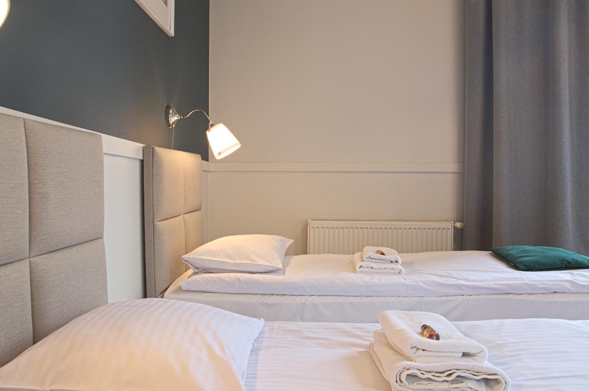 Classic Apartments Pilsudskiego Street Krakow Ngoại thất bức ảnh